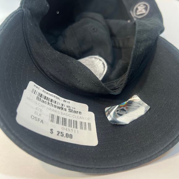Chicago Blackhawks black hat one size fits most NWT - Picture 4 of 8
